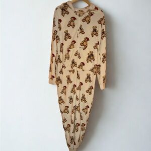 Cozy Cream Women’s Pajamas with Bear Print